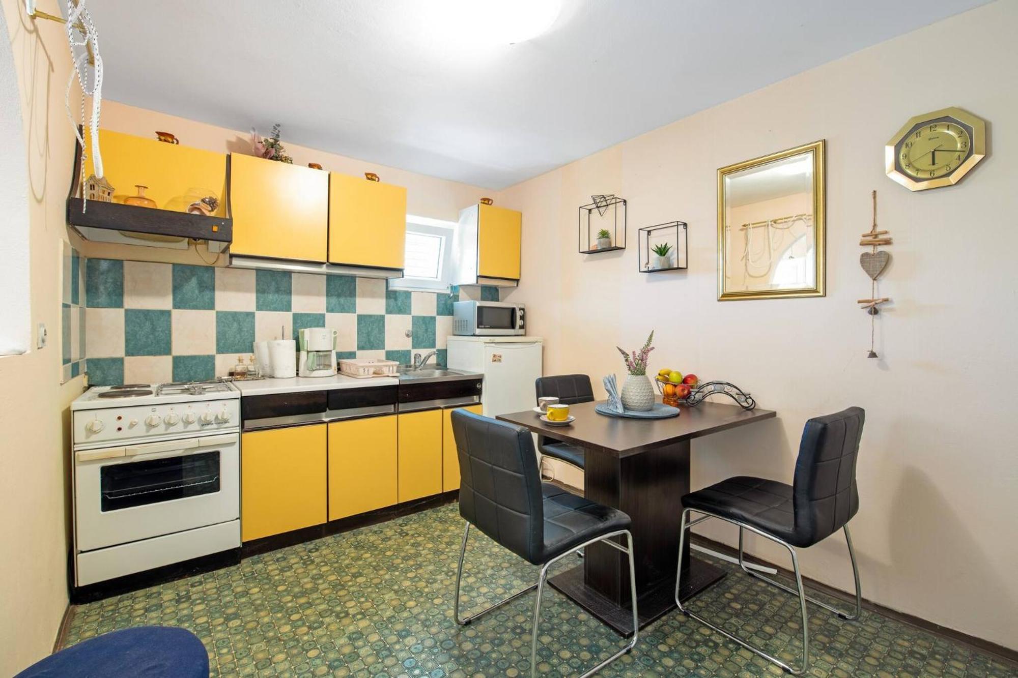 Apartments Nena โบรดาริตซา ภายนอก รูปภาพ