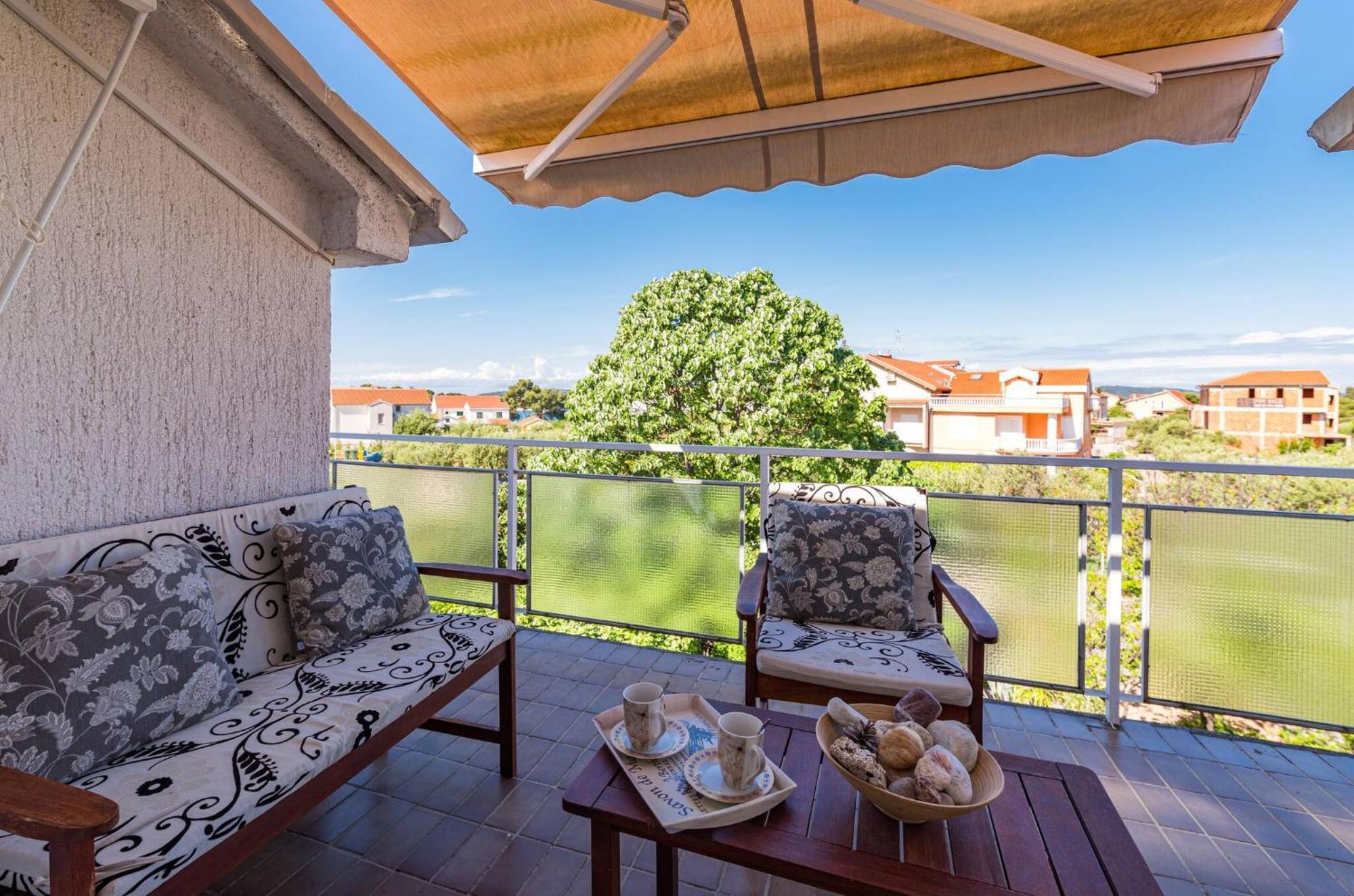 Apartments Nena โบรดาริตซา ภายนอก รูปภาพ