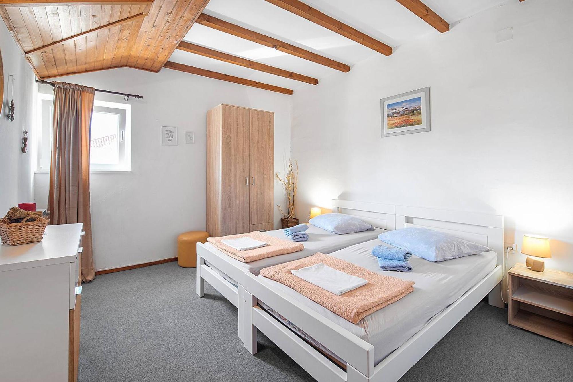 Apartments Nena โบรดาริตซา ภายนอก รูปภาพ