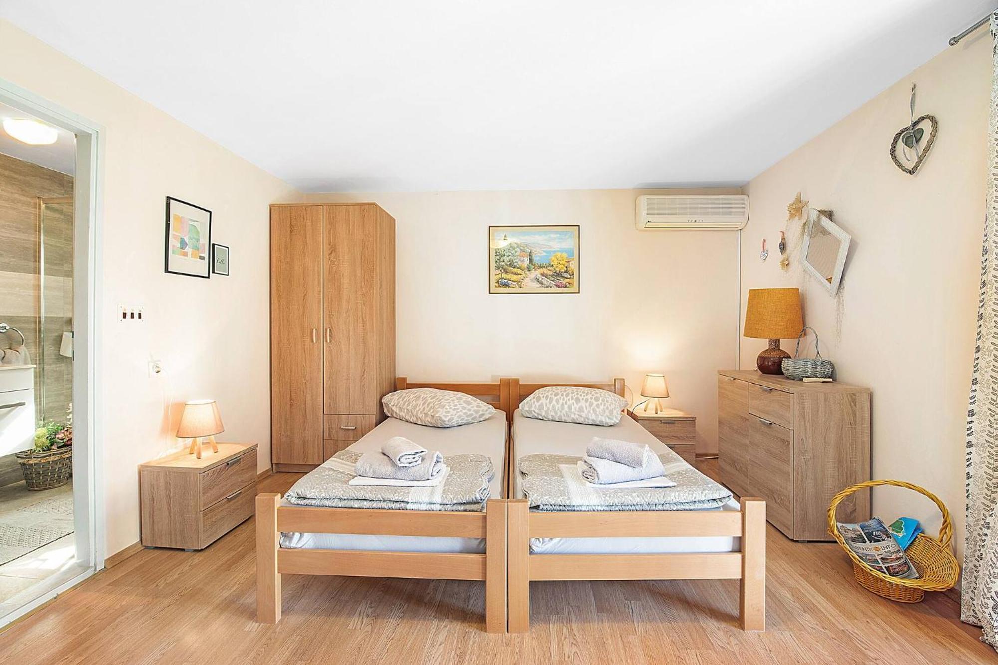 Apartments Nena โบรดาริตซา ภายนอก รูปภาพ
